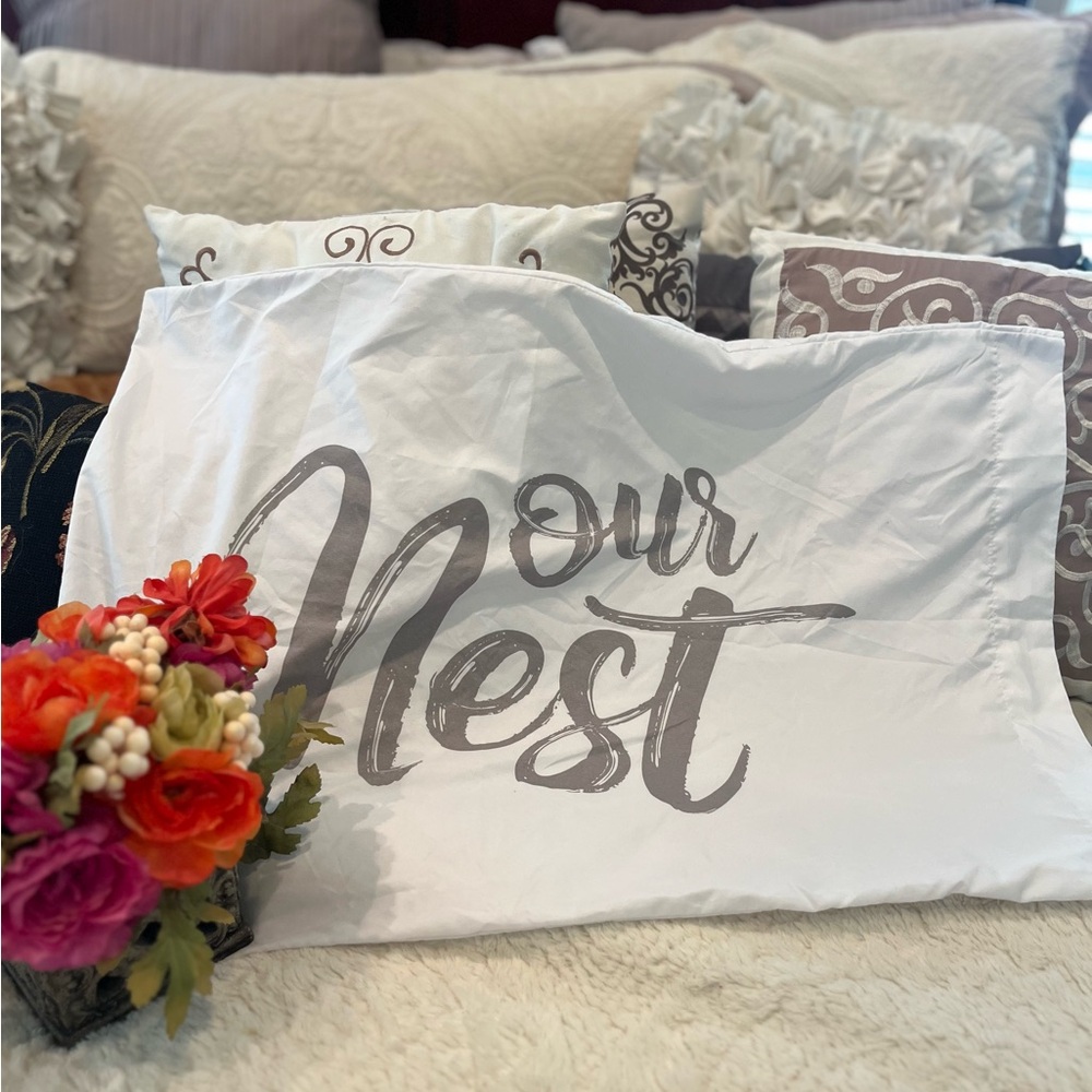 OUR NEST pillowcase